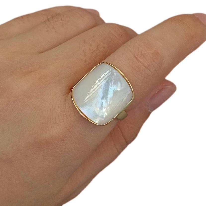 Beautiful White Keshi Mother Of Pearl Adjustable Ring