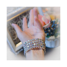 Ladies Rhinestone Crystal Spiral Bangle Bracelet